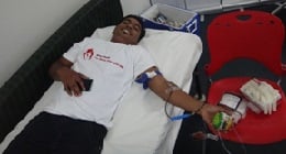 anish-donates-blood